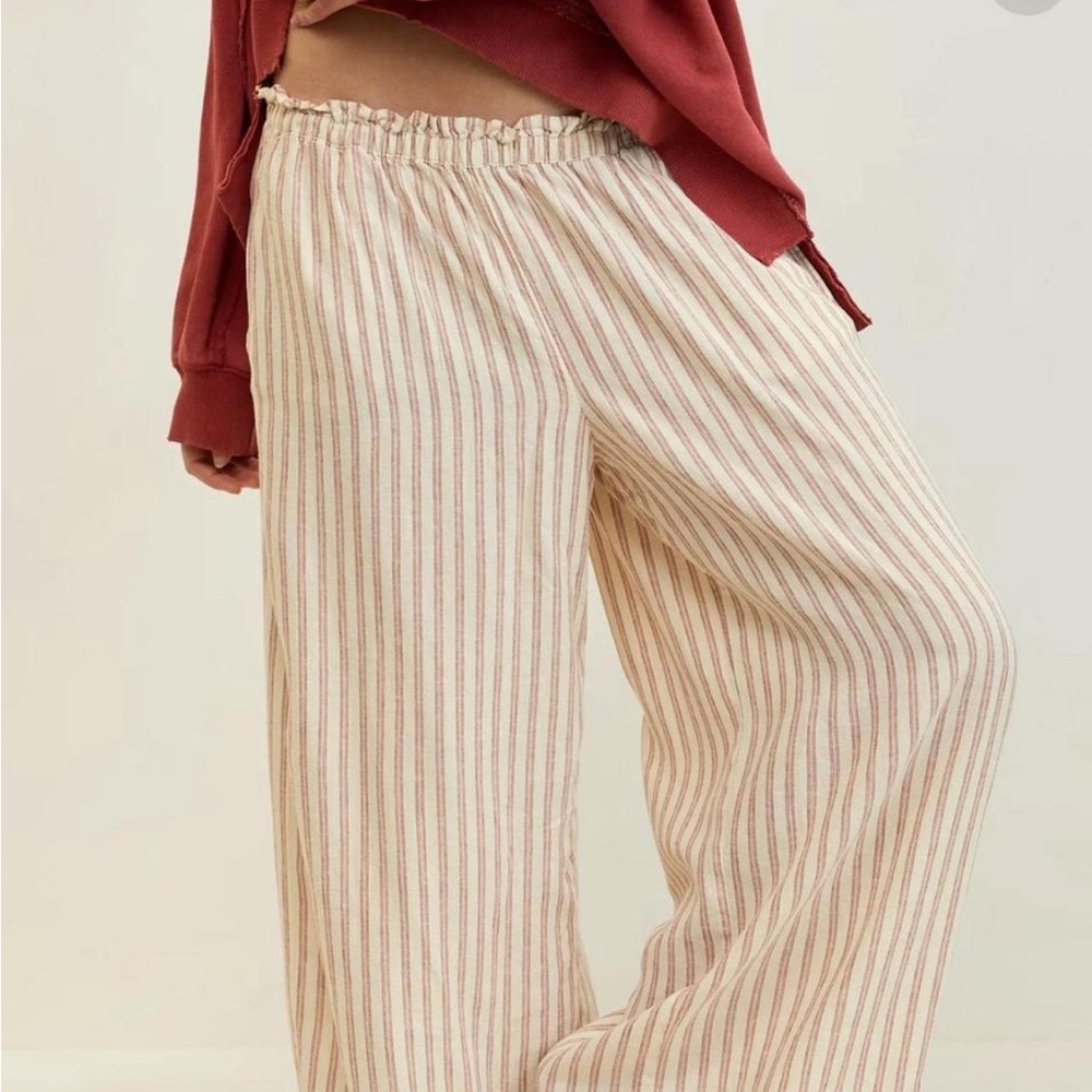 Aerie Cream and Red Striped Wide Leg Pants